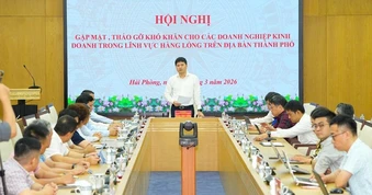 Hải Phòng xem xét thu phí 0 đồng sử dụng hạ tầng mặt hàng xăng, dầu, khí