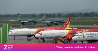 Hãng bay xin giảm 50% phí, phụ thu chặng Hà Nội - TP.HCM 311.000 đồng