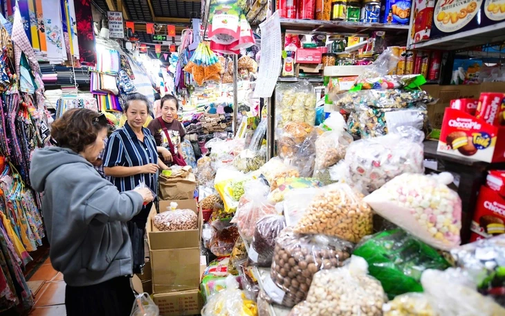Hàng quán rục rịch tăng giá Hàng quán rục rịch tăng giá