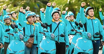 Hãng taxi của ông Phạm Nhật Vượng có thể mua 5 triệu xe VinFast: Lượng ô tô bằng 5 năm doanh số toàn cầu, xe máy bằng 10 năm doanh số 2025