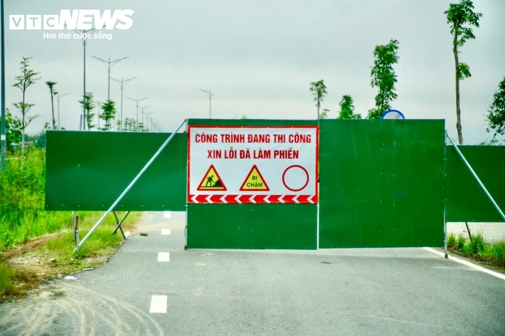 Hiện trạng dự án đường gần 200 tỷ chậm tiến độ, chưa bàn giao đã lún ở Huế Hiện trạng dự án đường gần 200 tỷ chậm tiến độ, chưa bàn giao đã lún ở Huế
