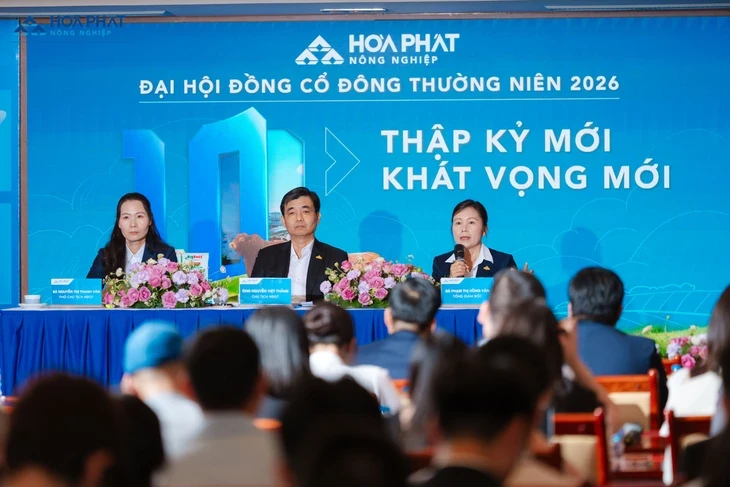 Hòa Phát kiếm bộn tiền từ chăn nuôi heo, gà, chi trả hàng nghìn tỉ cổ tức bằng tiền mặt Hòa Phát kiếm bộn tiền từ chăn nuôi heo, gà, chi trả hàng nghìn tỉ cổ tức bằng tiền mặt