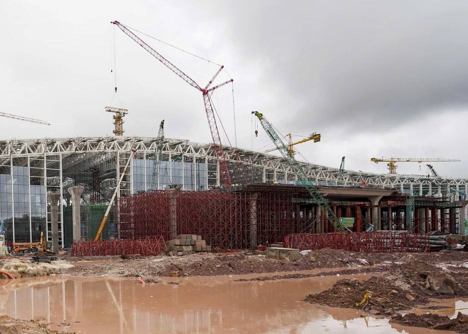 Hơn 7.600 người chạy đua hoàn thiện sân bay Phú Quốc trước APEC Hơn 7.600 người chạy đua hoàn thiện sân bay Phú Quốc trước APEC