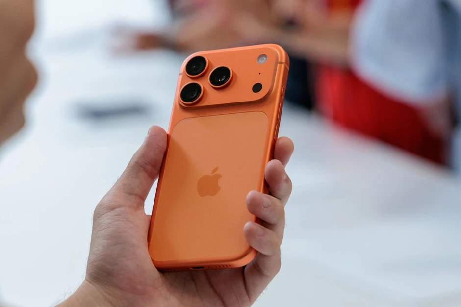 iPhone 17 Pro Max đã bị khai tử: Giá máy mới và máy cũ tại Việt Nam còn bao nhiêu? iPhone 17 Pro Max đã bị khai tử: Giá máy mới và máy cũ tại Việt Nam còn bao nhiêu?