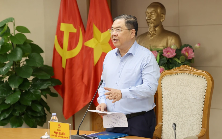 Khẩn trương triển khai đường sắt tốc độ cao Bắc - Nam Khẩn trương triển khai đường sắt tốc độ cao Bắc - Nam