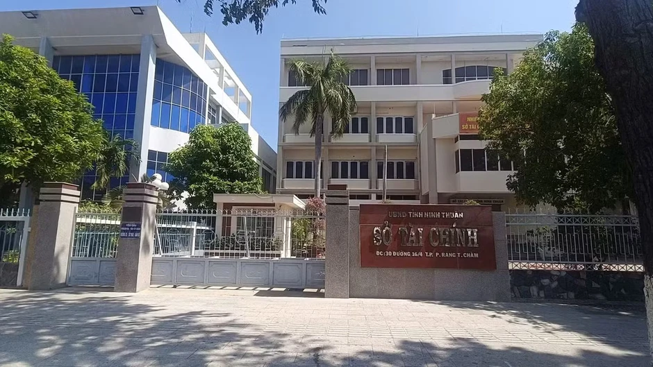 Khánh Hòa: Sẽ bán đấu giá nhiều nhà đất dôi dư sau sáp nhập Khánh Hòa: Sẽ bán đấu giá nhiều nhà đất dôi dư sau sáp nhập