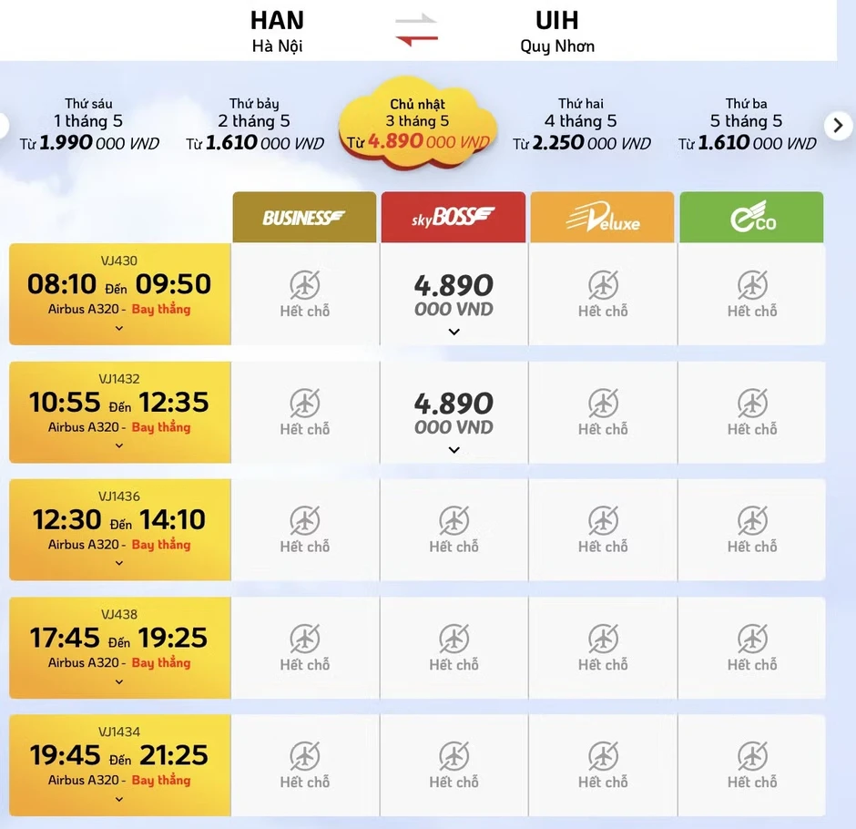Khổ như mua vé máy bay, du lịch dịp 30/4-1/5