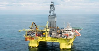 Khoan thẳng đứng hơn 4.600m xuống đáy biển, phát hiện mỏ dầu khí lâu đời trữ lượng 2,1 triệu m3