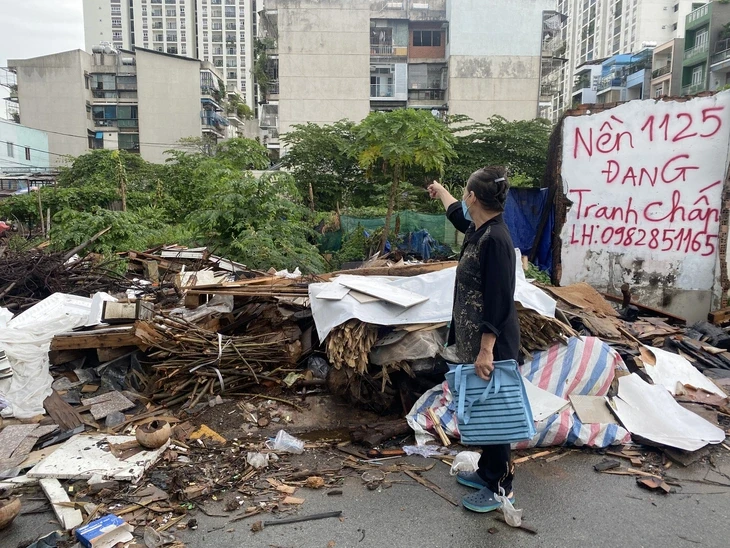 Không bàn giao đất nền đã bán cho người dân, 3 anh em đại gia Đinh Trường Chinh bị truy tố Không bàn giao đất nền đã bán cho người dân, 3 anh em đại gia Đinh Trường Chinh bị truy tố