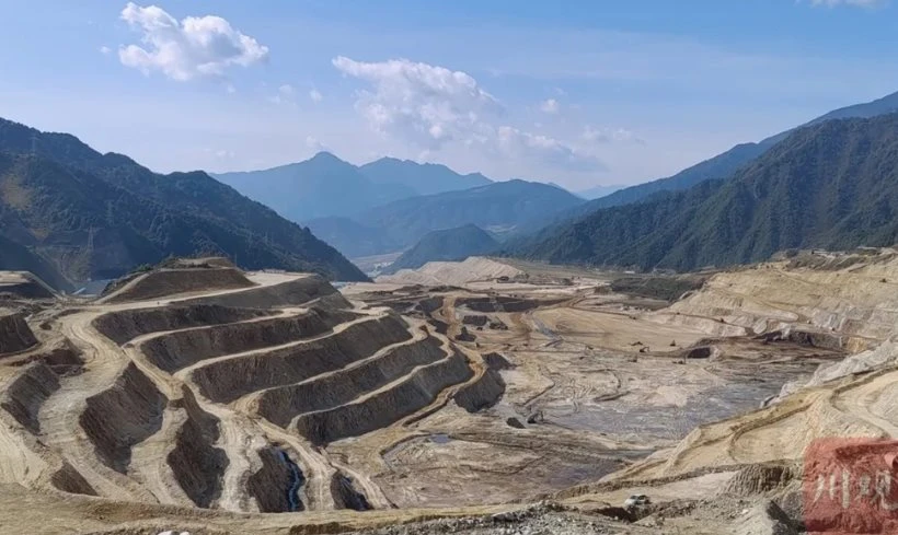 Không cần khoan sâu, phát hiện mỏ ‘kho báu’ gần 10 triệu tấn, trị giá lên đến 200 tỷ USD, chứa một yếu tố cực quan trọng để khai thác dầu khí Không cần khoan sâu, phát hiện mỏ ‘kho báu’ gần 10 triệu tấn, trị giá lên đến 200 tỷ USD, chứa một yếu tố cực quan trọng để khai thác dầu khí