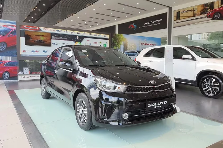 Kia Soluto giảm giá còn dưới 300 triệu đồng: Rẻ nhất phân khúc nhưng cấu hình hộp số không dành cho số đông Kia Soluto giảm giá còn dưới 300 triệu đồng: Rẻ nhất phân khúc nhưng cấu hình hộp số không dành cho số đông