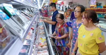 Kích cầu tiêu dùng đầu năm 2026: Thị trường hàng hóa ổn định và khuyến mãi hấp dẫn