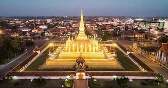 Kỳ lạ láng giềng phía Tây Việt Nam, không có biển nhưng lại có cảng biển