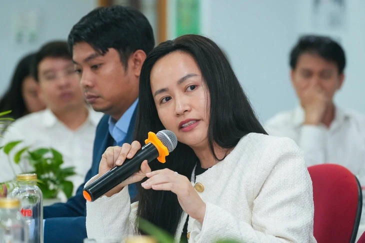 Lãi suất tiền gửi nhích lên, người hưu trí vui nhưng người vay thì buồn Lãi suất tiền gửi nhích lên, người hưu trí vui nhưng người vay thì buồn