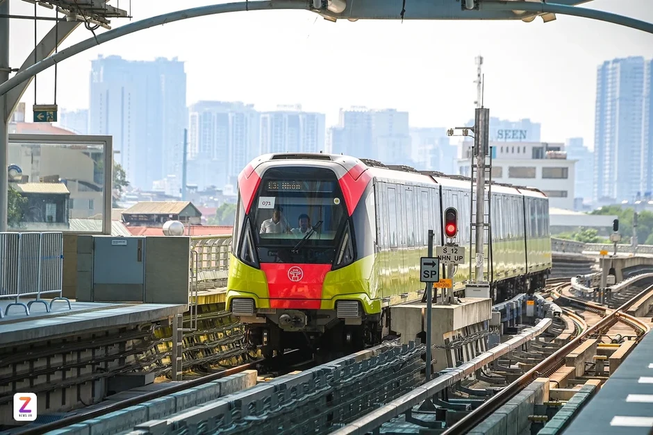 Lần đầu tiên người dân có thể đặt xe công nghệ và vé metro cùng lúc Lần đầu tiên người dân có thể đặt xe công nghệ và vé metro cùng lúc