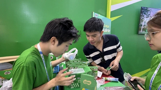Lần đầu tiên sữa, kem và trà sữa cùng hội tụ tại triển lãm quốc tế Lần đầu tiên sữa, kem và trà sữa cùng hội tụ tại triển lãm quốc tế