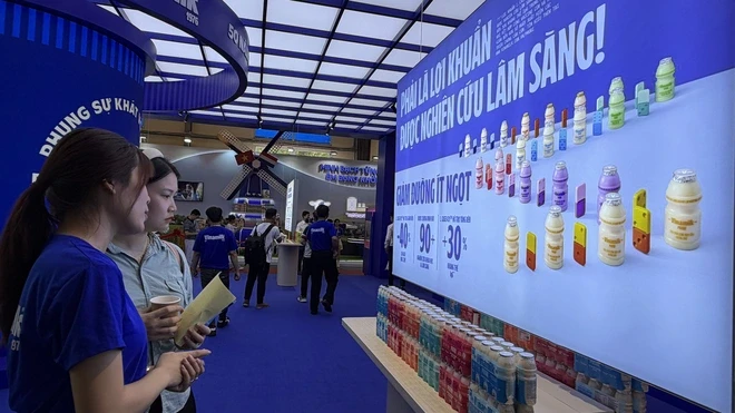 Lần đầu tiên sữa, kem và trà sữa cùng hội tụ tại triển lãm quốc tế Lần đầu tiên sữa, kem và trà sữa cùng hội tụ tại triển lãm quốc tế