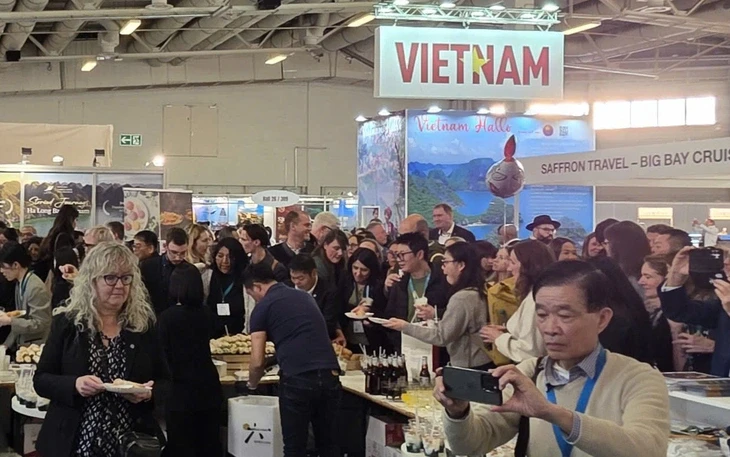 Lễ hội ẩm thực món ngon 2026 đông nghẹt khách ngày cuối tuần