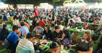 Lễ hội ẩm thực món ngon 2026 đông nghẹt khách ngày cuối tuần