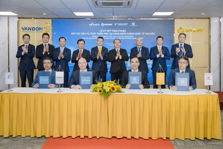 Liên doanh Sun Group, HAECO, Toyota Tsusho, Japan Airlines đầu tư 360 triệu USD tại sân bay Vân Đồn Liên doanh Sun Group, HAECO, Toyota Tsusho, Japan Airlines đầu tư 360 triệu USD tại sân bay Vân Đồn