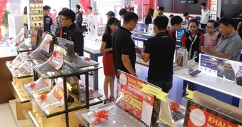 Loạt smartphone, đồ gia dụng giảm giá 50% dịp 20/10