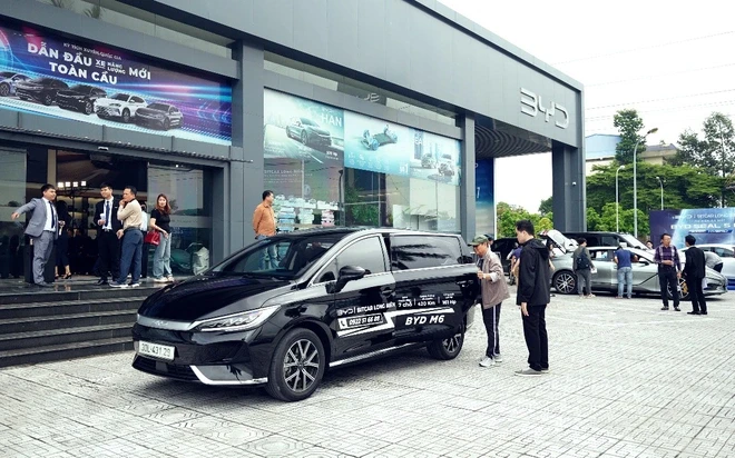 Loạt sự kiện tại BYD Bitcar Long Biên: Trải nghiệm thực tế, thúc đẩy chuyển đổi xanh Loạt sự kiện tại BYD Bitcar Long Biên: Trải nghiệm thực tế, thúc đẩy chuyển đổi xanh