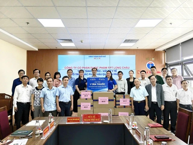 Long Châu - Nhà thuốc Việt Nam duy nhất thắng giải thưởng lớn tại Healthcare Asia Pharma Award 2026 Long Châu - Nhà thuốc Việt Nam duy nhất thắng giải thưởng lớn tại Healthcare Asia Pharma Award 2026