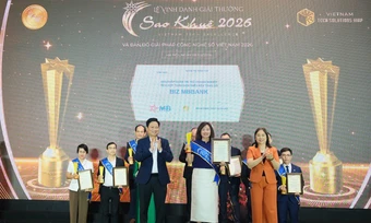MB nhận giải thưởng Sao Khuê lần thứ 8 với 3 chiến thắng từ BIZ MBBank - Báo TinVina