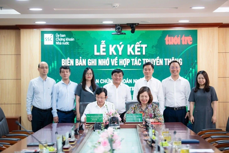 Minh bạch thông tin, thúc đẩy thị trường chứng khoán phát triển bền vững Minh bạch thông tin, thúc đẩy thị trường chứng khoán phát triển bền vững
