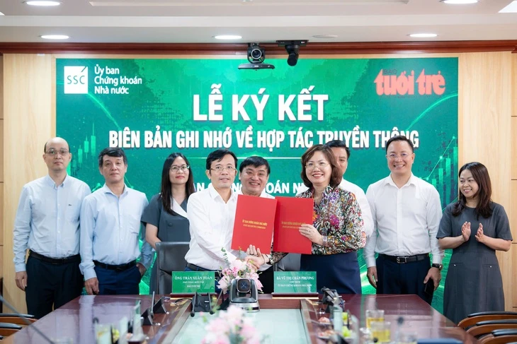 Minh bạch thông tin, thúc đẩy thị trường chứng khoán phát triển bền vững Minh bạch thông tin, thúc đẩy thị trường chứng khoán phát triển bền vững