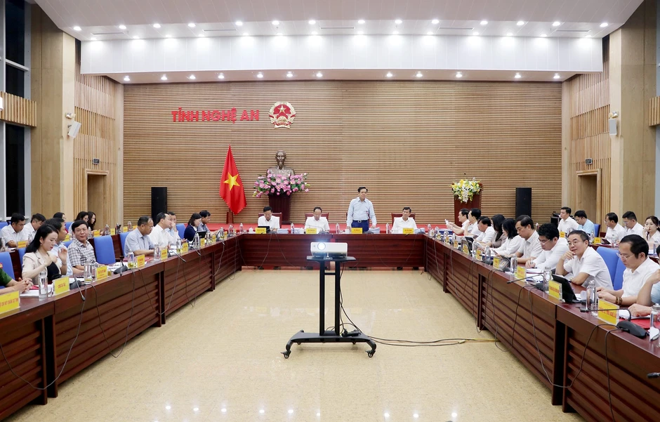 Mô hình tăng trưởng '1 - 2 - 3 - 4 - 5 - 6' ở Nghệ An là gì? Mô hình tăng trưởng '1 - 2 - 3 - 4 - 5 - 6' ở Nghệ An là gì?