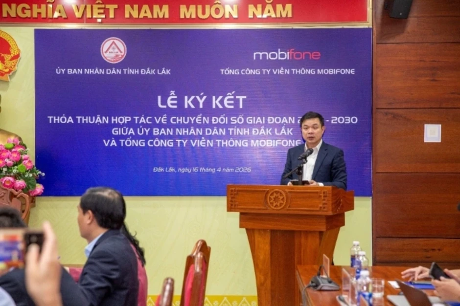 MobiFone hợp tác UBND tỉnh Đăk Lăk thúc đẩy chuyển đổi số toàn diện MobiFone hợp tác UBND tỉnh Đăk Lăk thúc đẩy chuyển đổi số toàn diện