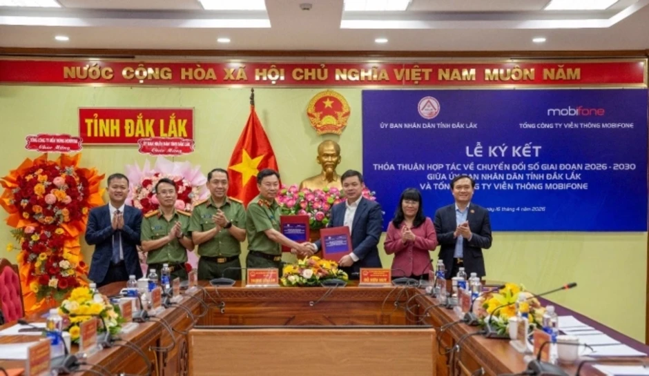 MobiFone hợp tác UBND tỉnh Đăk Lăk thúc đẩy chuyển đổi số toàn diện MobiFone hợp tác UBND tỉnh Đăk Lăk thúc đẩy chuyển đổi số toàn diện