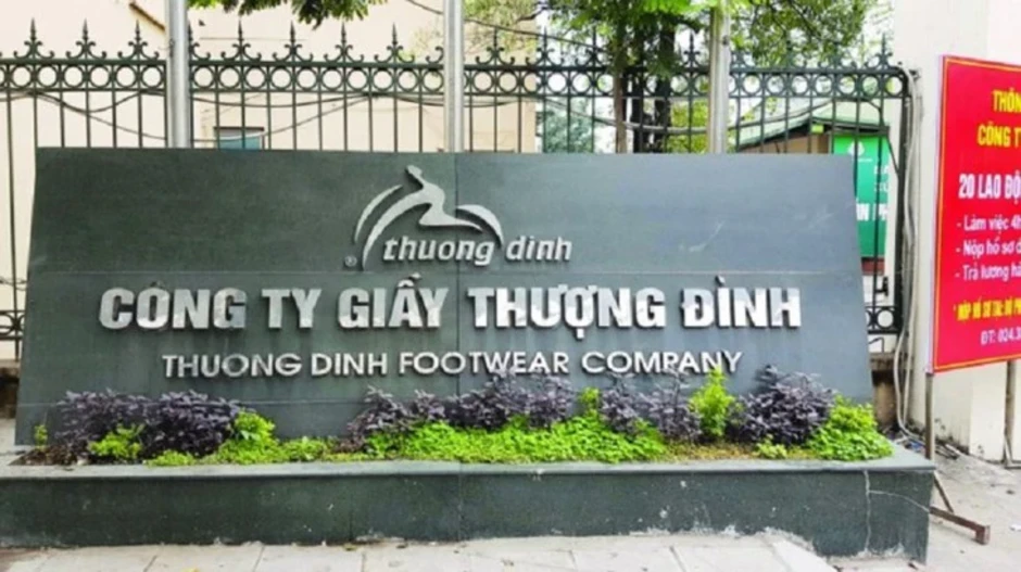 Một cổ đông lớn Giày Thượng Đình bất ngờ bán ra hàng trăm nghìn cổ phiếu Một cổ đông lớn Giày Thượng Đình bất ngờ bán ra hàng trăm nghìn cổ phiếu