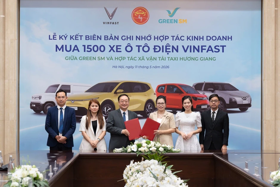 Một "khách sộp" vừa chốt đơn 1.500 ô tô điện VinFast của tỷ phú Phạm Nhật Vượng Một "khách sộp" vừa chốt đơn 1.500 ô tô điện VinFast của tỷ phú Phạm Nhật Vượng