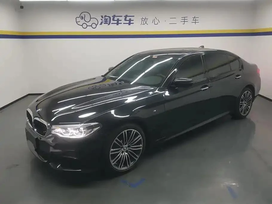 Mua ô tô 1,5 tỷ đồng, 1 năm đi được 4.000 km đã phải đăng bán