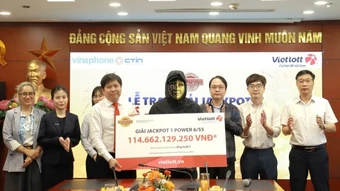Mua vé tự chọn hàng ngày trên điện thoại, người chơi tại Tây Ninh trúng jackpot hơn 114 tỷ đồng