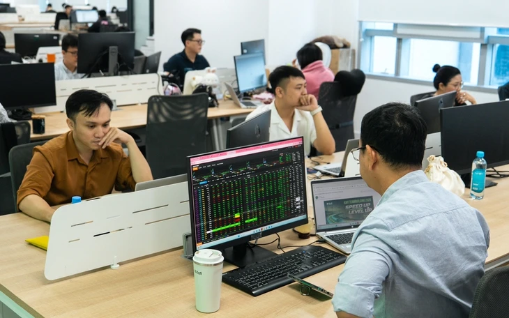 Nâng hạng chứng khoán: Dòng vốn ngoại sẵn sàng nhập cuộc Nâng hạng chứng khoán: Dòng vốn ngoại sẵn sàng nhập cuộc