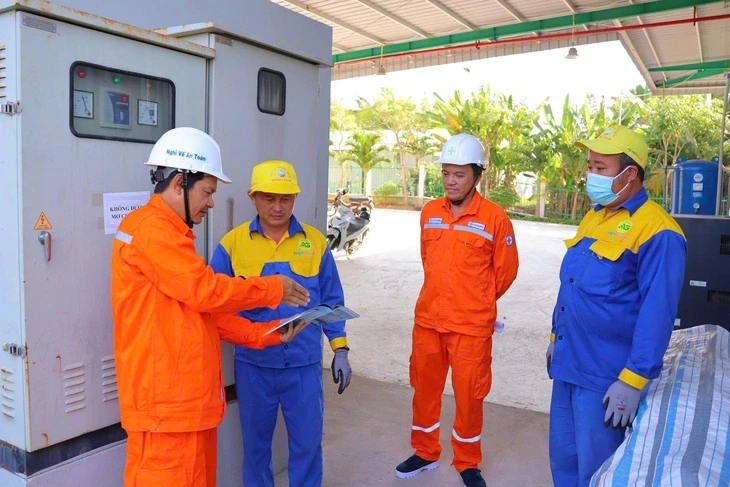 Nắng nóng gia tăng, cảnh báo hoá đơn tiền điện tăng cao Nắng nóng gia tăng, cảnh báo hoá đơn tiền điện tăng cao