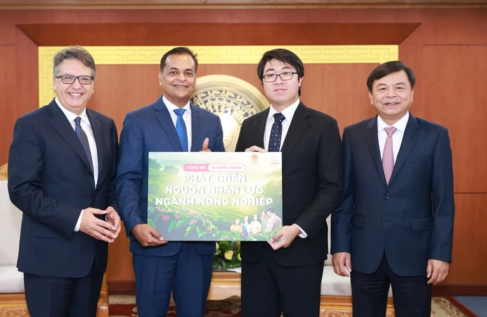 Nestlé Việt Nam: Từ nhà đầu tư dài hạn đến đối tác đồng hành cùng mục tiêu phát triển quốc gia Nestlé Việt Nam: Từ nhà đầu tư dài hạn đến đối tác đồng hành cùng mục tiêu phát triển quốc gia