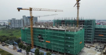 Ngân hàng Nhà nước đang 'nắn dòng' tín dụng bất động sản thế nào?