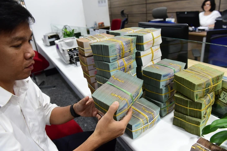 Ngân hàng Nhà nước yêu cầu các ngân hàng không gây xáo trộn mặt bằng lãi suất Ngân hàng Nhà nước yêu cầu các ngân hàng không gây xáo trộn mặt bằng lãi suất