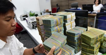 Ngân hàng Nhà nước yêu cầu các ngân hàng không gây xáo trộn mặt bằng lãi suất