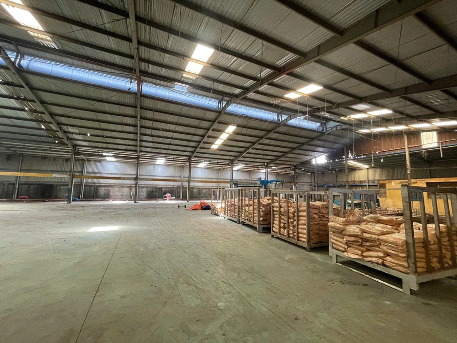 Ngân hàng rao bán bất động sản từ vài tỷ đến hàng trăm tỷ đồng Ngân hàng rao bán bất động sản từ vài tỷ đến hàng trăm tỷ đồng