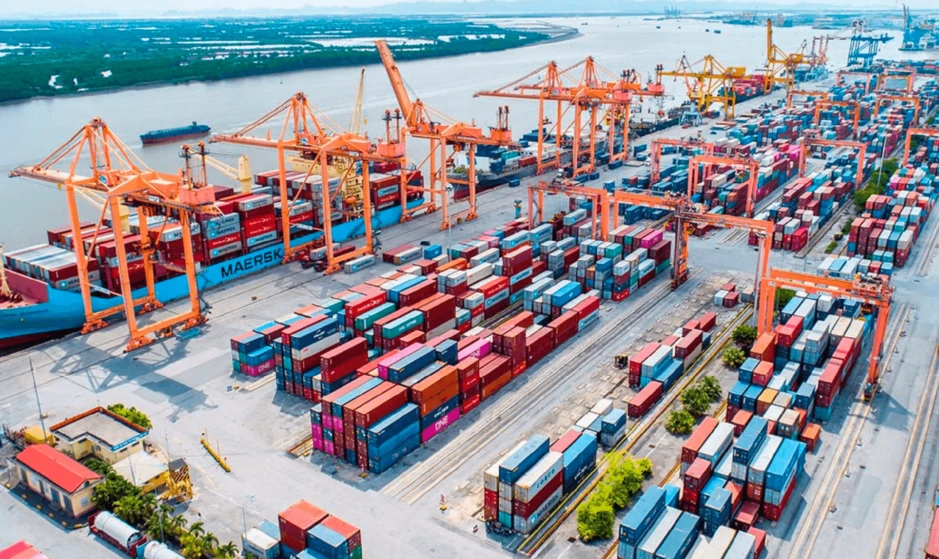 Ngân hàng UOB nâng dự báo tăng trưởng GDP Việt Nam năm 2026 lên 9,2% Ngân hàng UOB nâng dự báo tăng trưởng GDP Việt Nam năm 2026 lên 9,2%