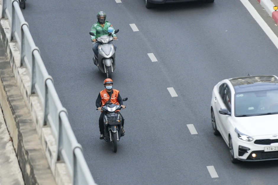 Ngoài tiền cuốc xe, tài xế Grab, Be, Green SM còn nhận được gì từ hãng Ngoài tiền cuốc xe, tài xế Grab, Be, Green SM còn nhận được gì từ hãng