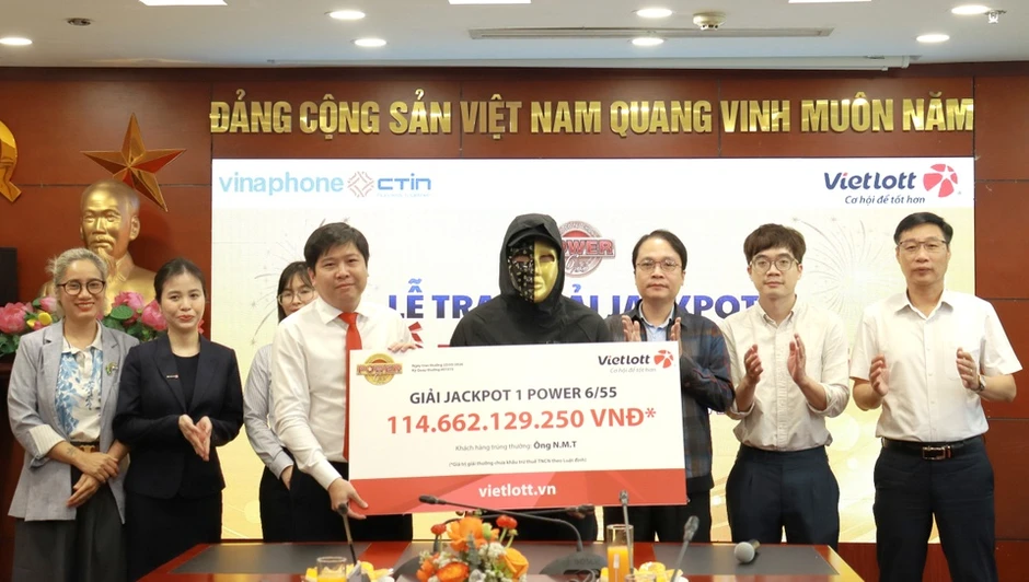 Người đàn ông ở Tây Ninh trúng độc đắc hơn 114 tỷ