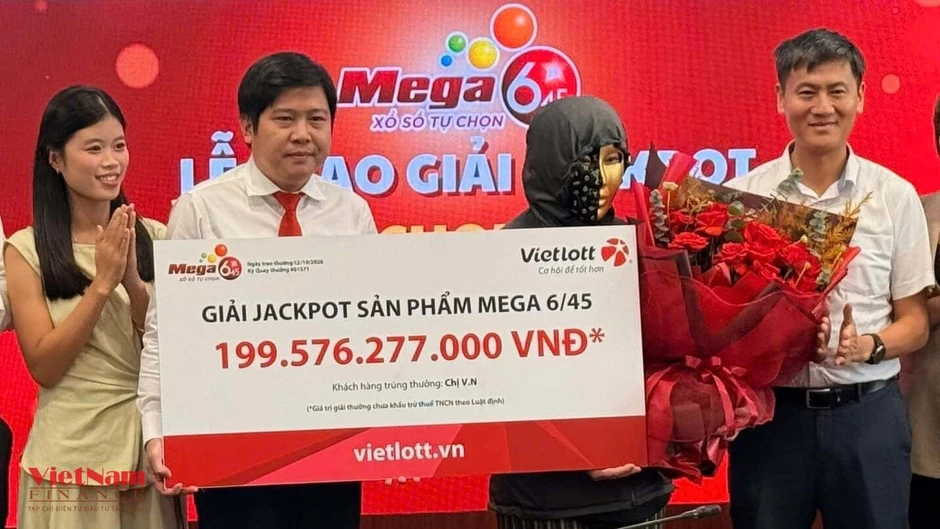 Người phụ nữ An Giang trúng Vietlott gần 200 tỷ đồng Người phụ nữ An Giang trúng Vietlott gần 200 tỷ đồng