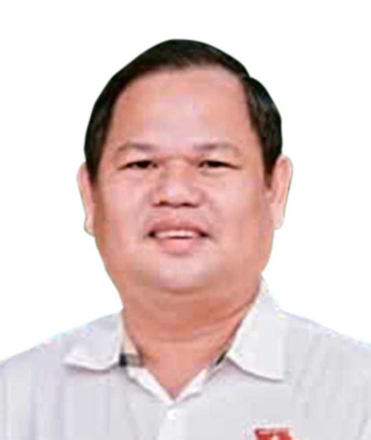 Ngưỡng doanh thu miễn thuế đối với hộ kinh doanh: Nên nâng lên mức 2 - 3 tỉ đồng Ngưỡng doanh thu miễn thuế đối với hộ kinh doanh: Nên nâng lên mức 2 - 3 tỉ đồng