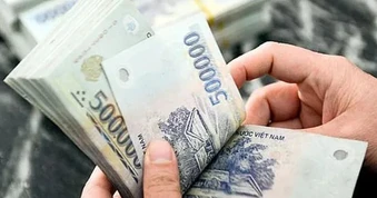 Nguyễn Thị Lệ Na SN 1986 chuyển khoản 270.000.000 đồng vào tài khoản của Nguyễn Thị Huyền SN 1995: Công an rà soát giao dịch